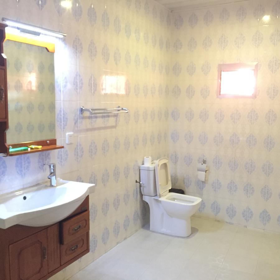 Hotel Des Jardins Abidjan Ngoại thất bức ảnh