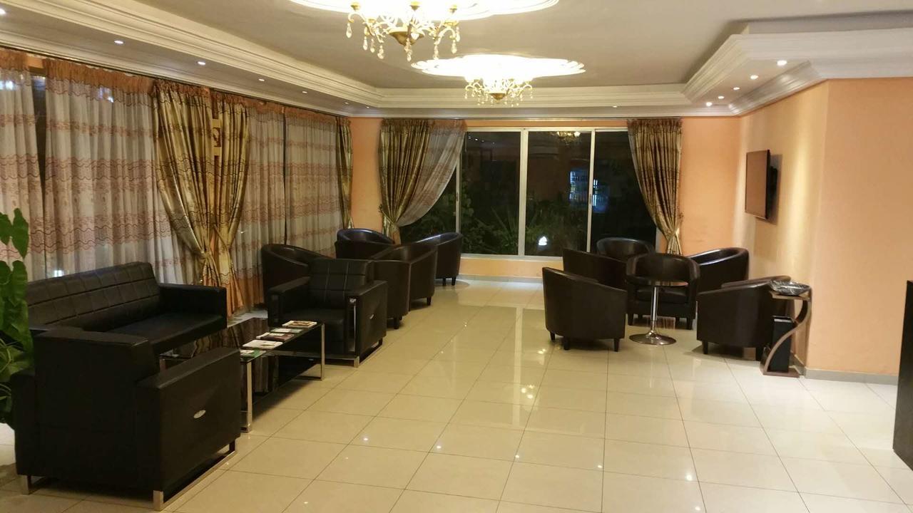 Hotel Des Jardins Abidjan Ngoại thất bức ảnh