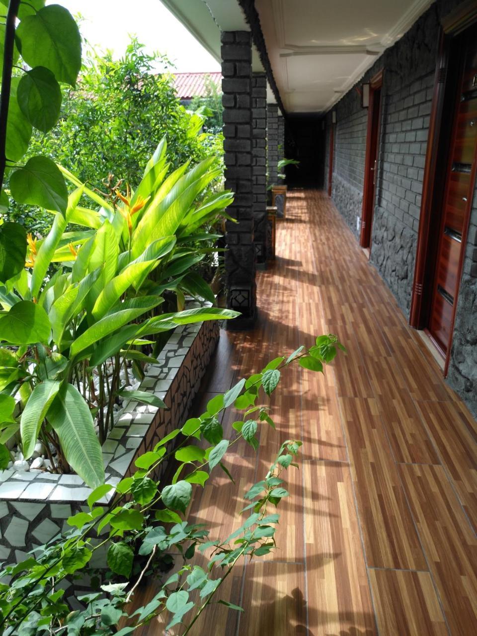 Hotel Des Jardins Abidjan Ngoại thất bức ảnh