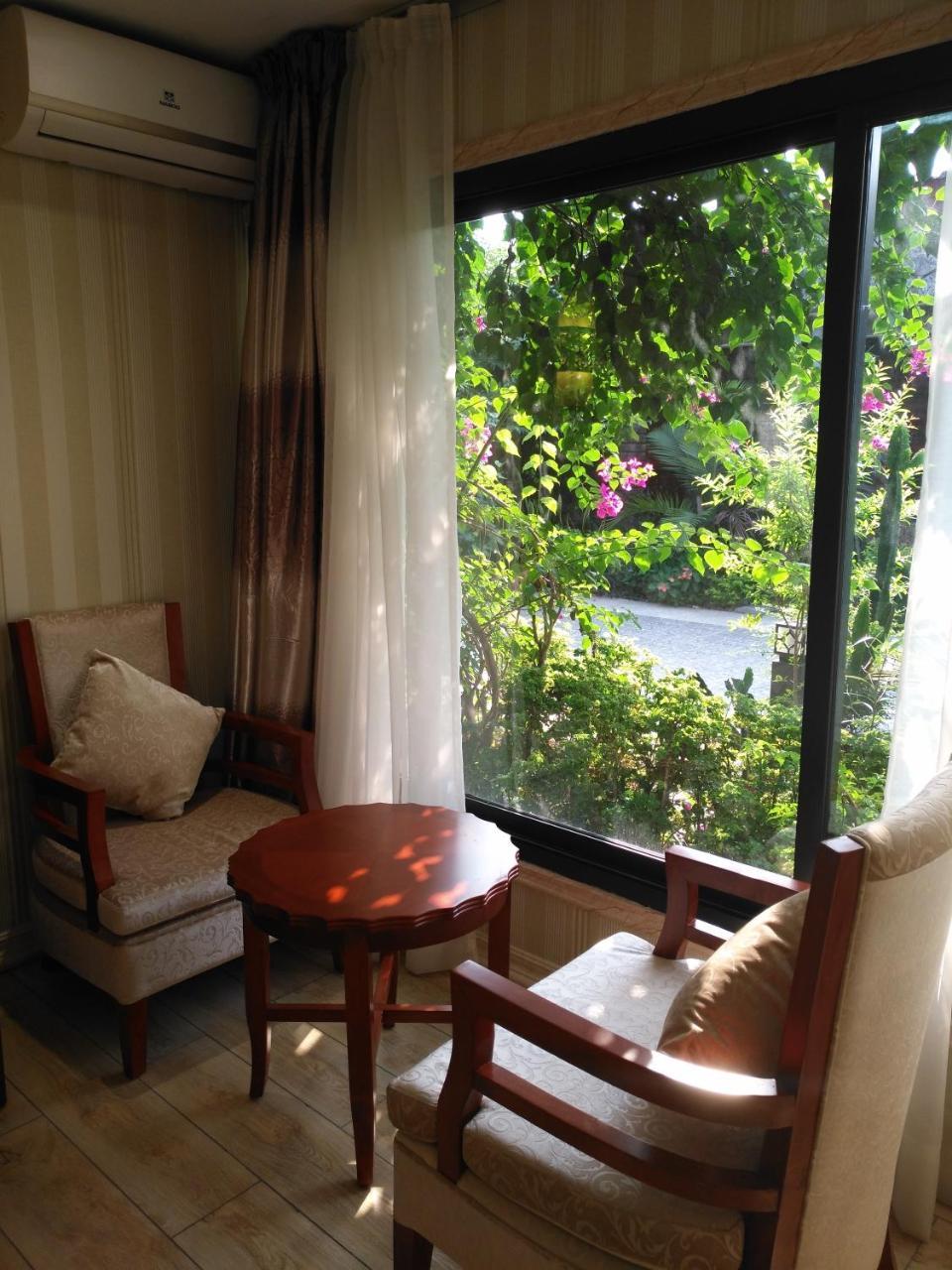 Hotel Des Jardins Abidjan Ngoại thất bức ảnh