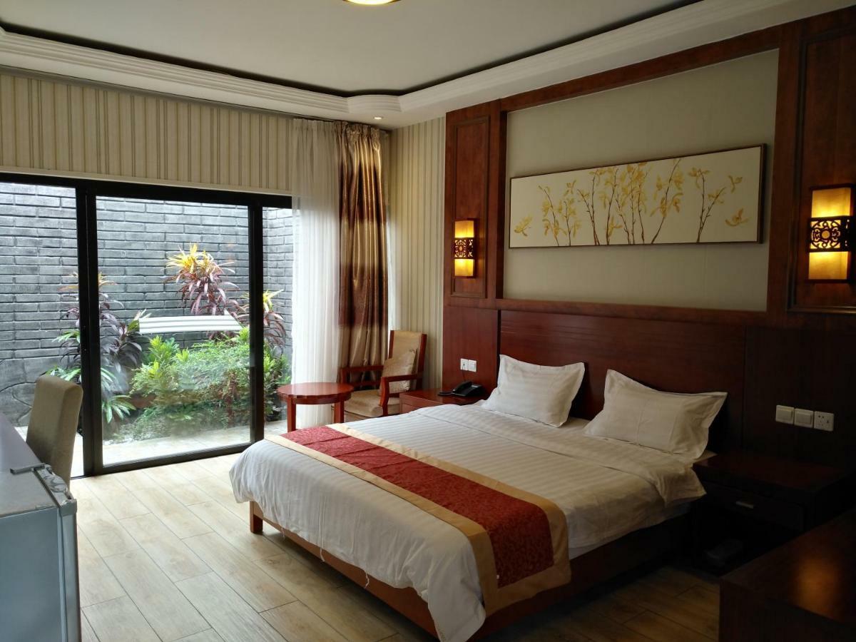 Hotel Des Jardins Abidjan Ngoại thất bức ảnh